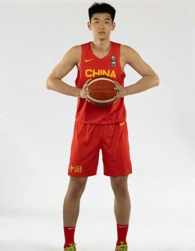 KOK体育-广东宏远队备战挑战四川队，誓要力争夺冠的简单介绍