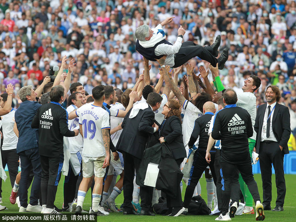 KOK体育-瓦伦西亚赢球挣与鲁伊斯，皇家马德里获重大加点胜剑的简单介绍