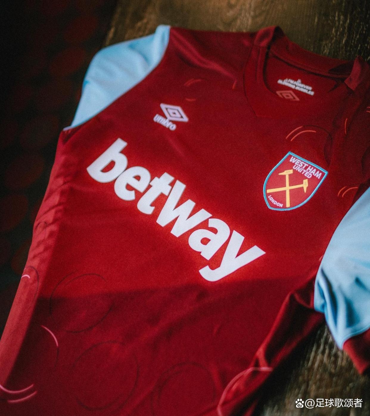 西汉姆联主场大胜，保级前景稍显乐观(西汉姆联队主场球场)